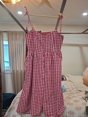 Tie-Shoulder Gingham Midi Dress - Red